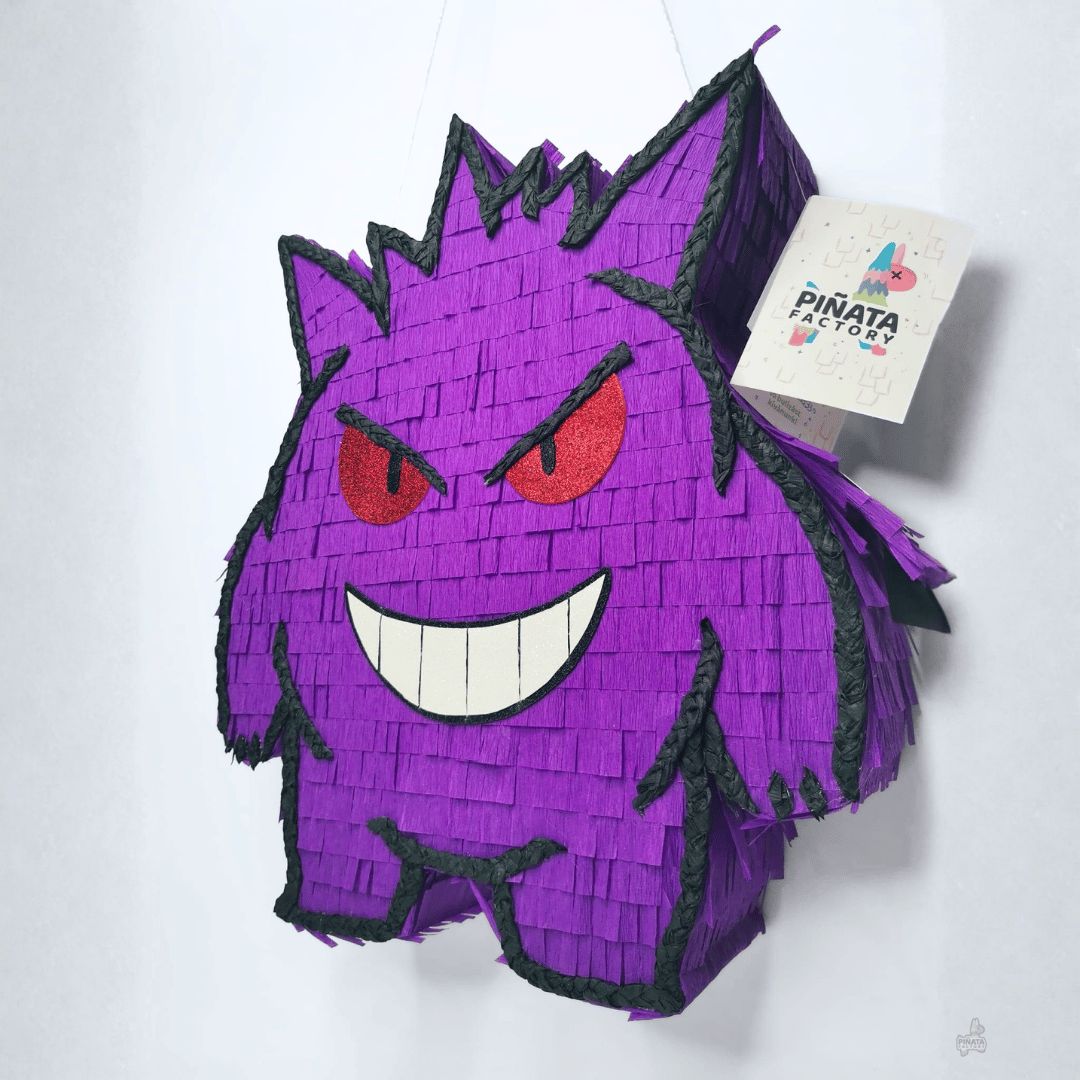 Lila szellem pinata